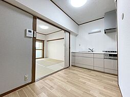 山科団地Ａ棟　中古マンション 3DKのリビング/ダイニング