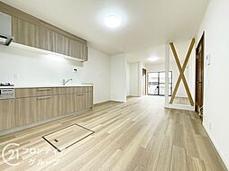 宇治市五ケ庄大林　中古一戸建て 3LDKのリビング/ダイニング