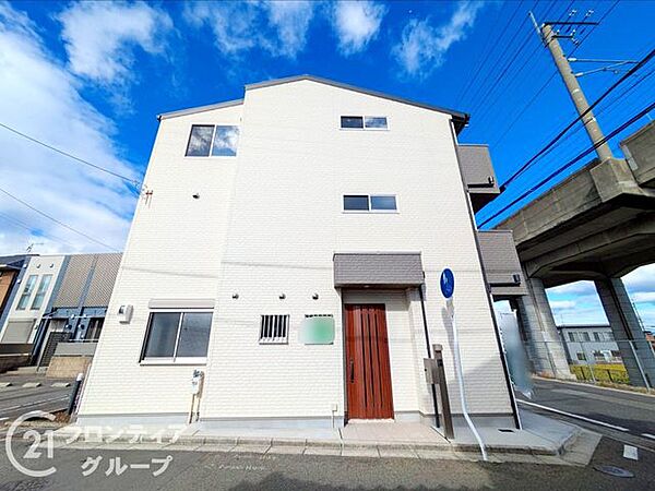 外観：325000112240