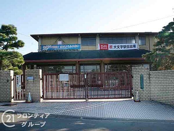 京都市立藤城小学校 徒歩15分。 1200m