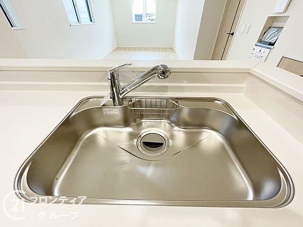 ワイドシンクなので家族が増えても洗い物楽々です
