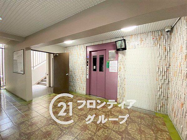 マンションのエレベーターは、快適でスムーズな移動を提供し、住む人の利便性を高める重要な設備です！