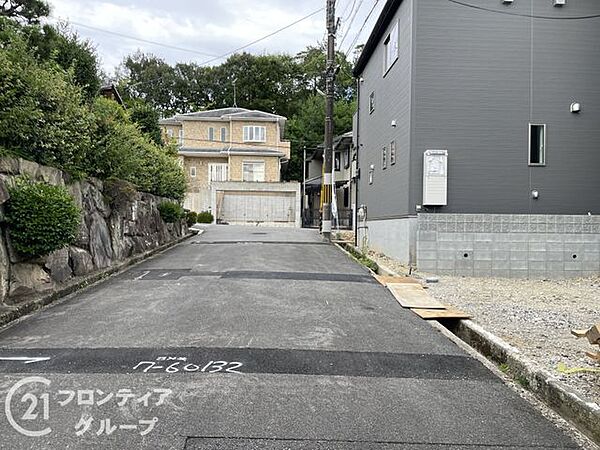 現地写真更新！現地ご案内とともに住宅ローンのご相談も承ります！実際の道路幅や雰囲気は、ぜひ一緒に現地で確認いたしましょう