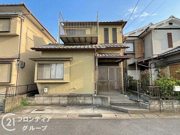 外観：326000243037