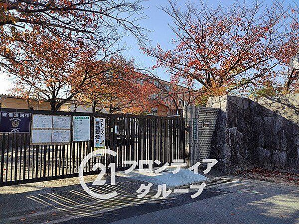 京都市立美豆小学校 徒歩23分。 1830m