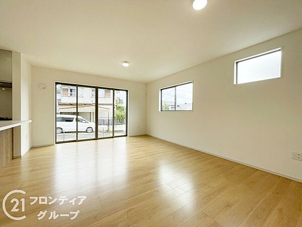 物件から受けた印象や、周辺の生活環境への疑問まで、気になることを何でも話してみてください。暮らしのイメージを一緒に整理していきましょう。