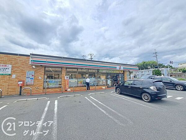 セブンイレブン大津真野4丁目店 徒歩9分。 720m