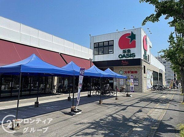 阪急オアシス山科店 徒歩3分。 230m