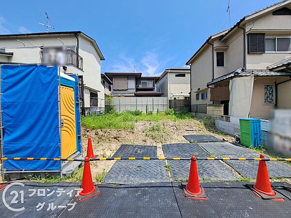 南向き！陽当り良好です。完成が楽しみですね