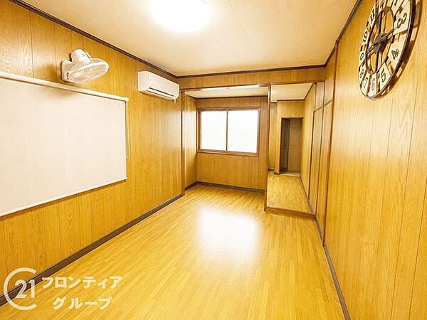 寝室