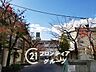 周辺：宇治市立木幡中学校 徒歩13分。 990m