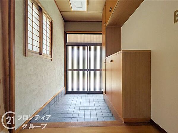 エリアの特性や周辺環境についての情報提供も行っています。物件だけでなく、地域の暮らしやすさも含めてご確認いただけます