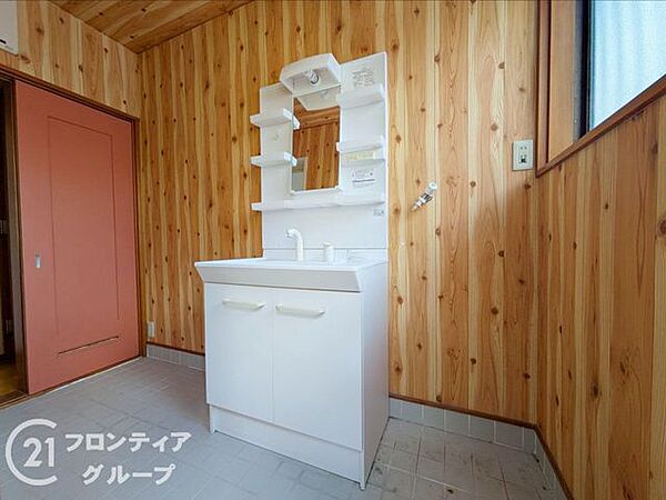 物件から受けた印象や、周辺の生活環境への疑問まで、気になることを何でも話してみてください。暮らしのイメージを一緒に整理していきましょう