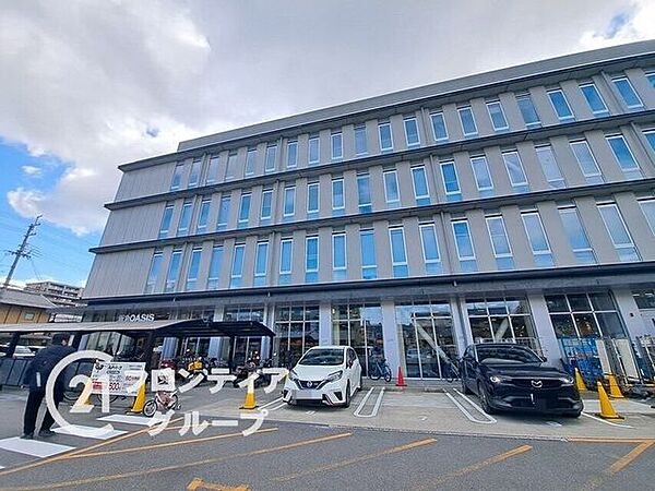 阪急オアシス西院店 徒歩2分。 160m