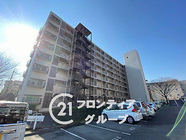 「いつかは」と思っていた住まい探しも、具体的に動き出すと意外とスムーズに進むものです。まずは気軽にご相談いただけます