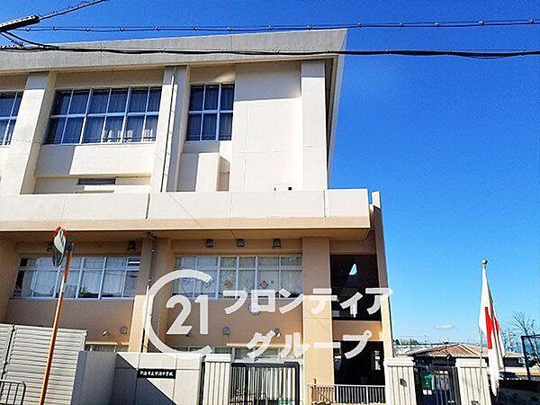 宇治市立宇治中学校 徒歩9分。 700m