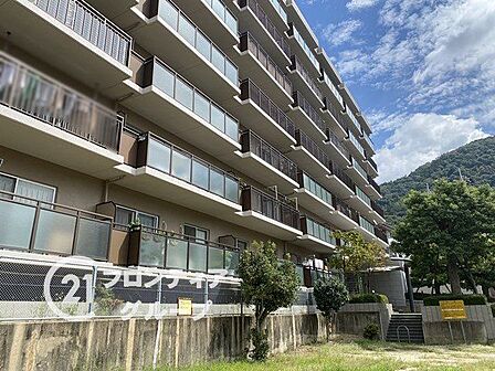 「いつかは」と思っていた住まい探しも、具体的に動き出すと意外とスムーズに進むものです。まずは気軽にご相談いただけます