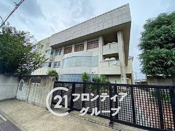京都市立七条中学校 徒歩9分。 680m