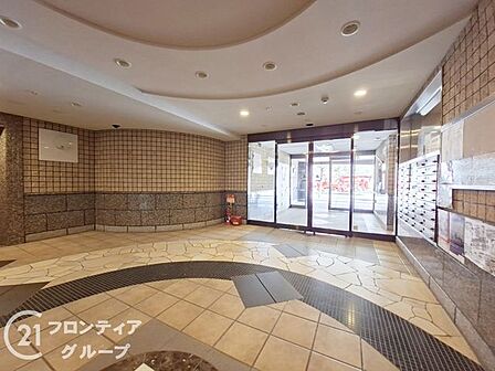 住まい選びは、価格や立地だけでなく、将来の暮らし方まで含めて考えることが大切です。今の段階で気になっていることを、まずスタッフに話してみてください