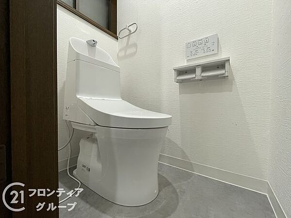 トイレを拡大表示