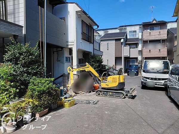 写真だけではわからない採光・広さ・周辺環境の実感は、実際に足を運んでみることが一番です。ご見学はいつでもご予約いただけます