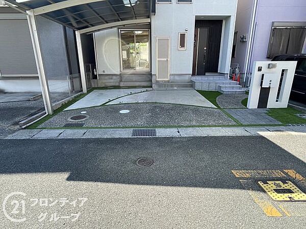 写真だけではわからない採光・広さ・周辺環境の実感は、実際に足を運んでみることが一番です。ご見学はいつでもご予約いただけます