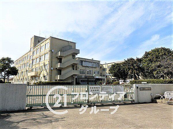 城陽市立北城陽中学校 徒歩17分。 1290m