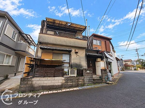 【解体前】住まい選びは、価格や立地だけでなく、将来の暮らし方まで含めて考えることが大切です。今の段階で気になっていることを、まずスタッフに話してみてください