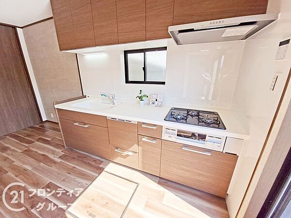はじめてのご相談でも、経験豊富なスタッフが丁寧にお話を伺います。住まいのことで気になることがあれば、いつでもお声がけください