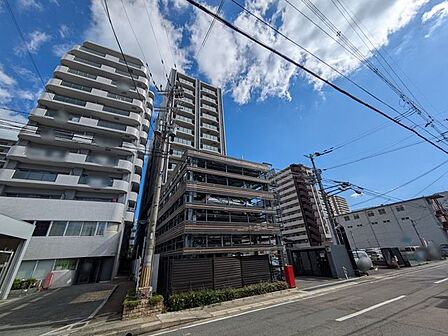 「いつかは」と思っていた住まい探しも、具体的に動き出すと意外とスムーズに進むものです。まずは気軽にご相談いただけます
