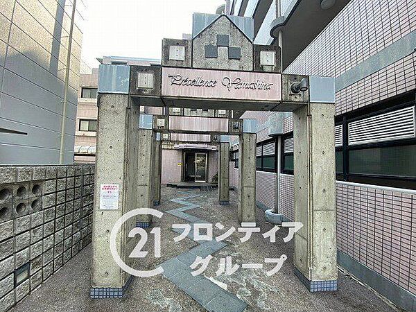 エントランスを拡大表示