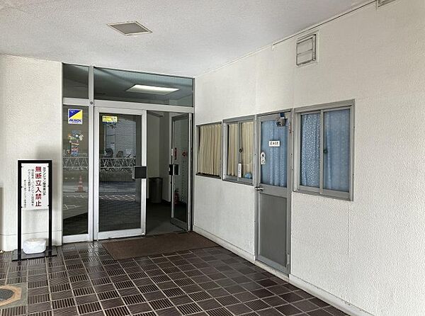 エントランス