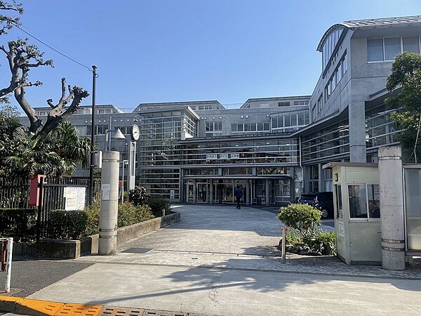 緑ヶ丘小学校