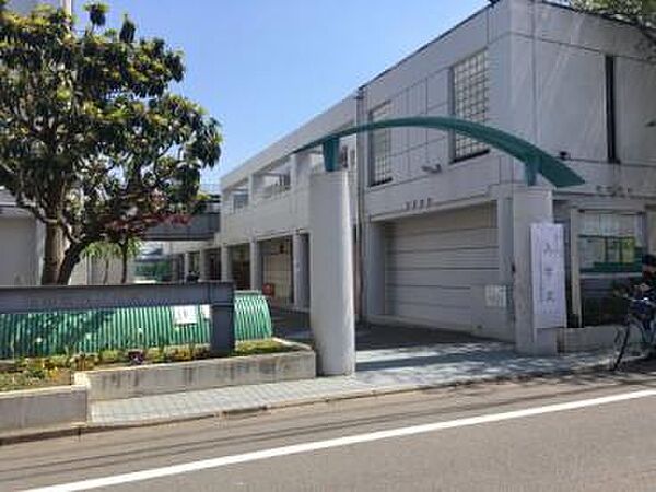 世田谷区区立用賀中学校