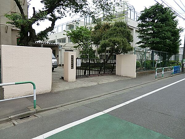 尾山台中学校
