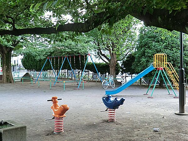 権蔵橋公園