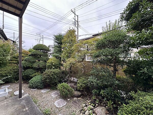 緑豊かなお庭あり