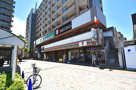 セブンイレブンふじみ野駅東口店 徒歩15分。 1190m