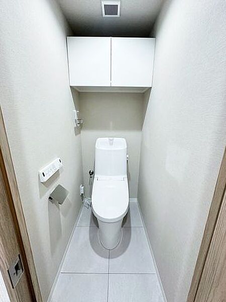 洗浄便座付きトイレ