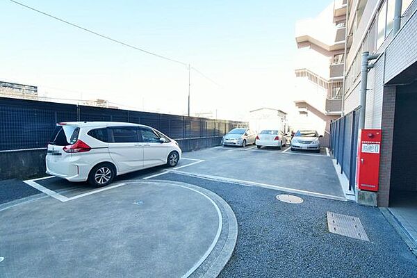 駐車場（空き状況要確認）