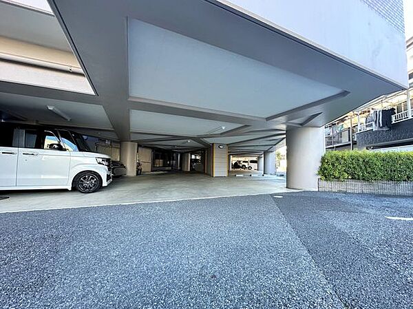 駐車場（空き状況要確認）