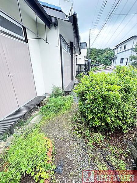 緑ある敷地内