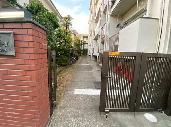 エントランス