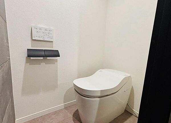 トイレを拡大表示
