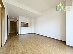 大阪府大阪市西区本田４丁目11-11