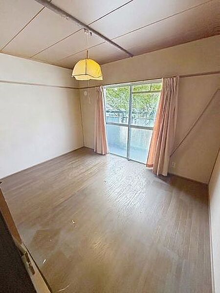 写真の一部を加工しております。現況と相違がある場合は、現況優先となります。