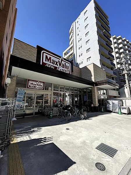 マックスバリュエクスプレス大濠店 徒歩3分。 220m