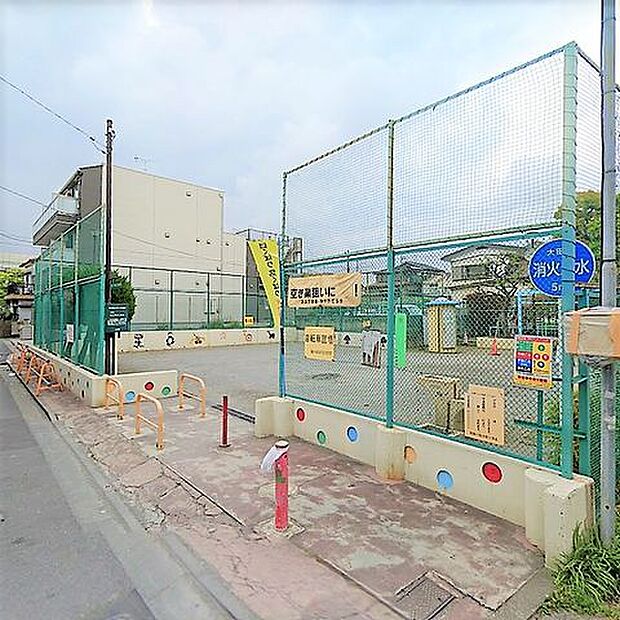 羽田三丁目ひろば児童公園 60m