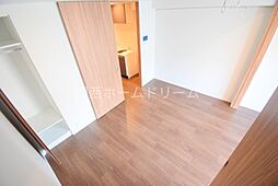 ウエリスアーバン守口 9階1Kのリビング/ダイニング