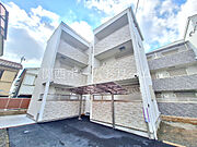 萱島駅より徒歩8分 築1年9ヶ月 3階建の賃貸物件